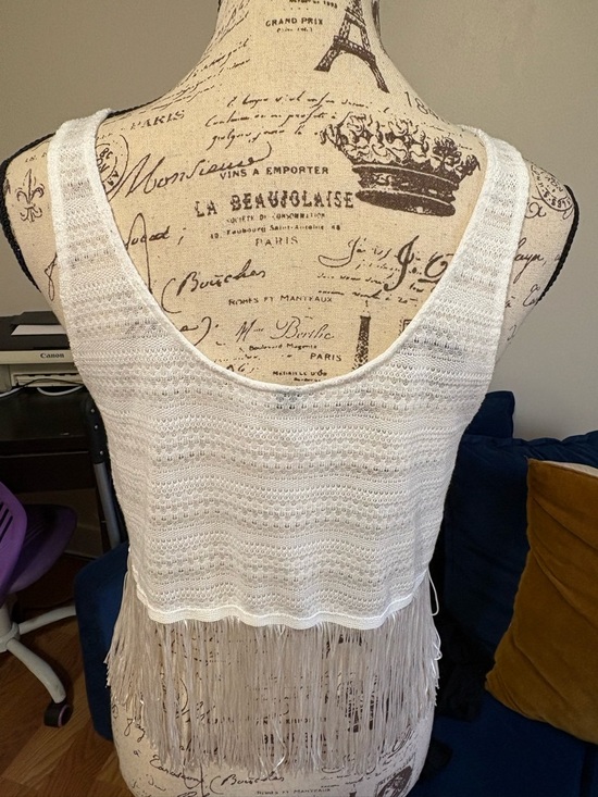 Festival White Cropped Crochet Fringe Tank by H&M - Picture 3 of 4